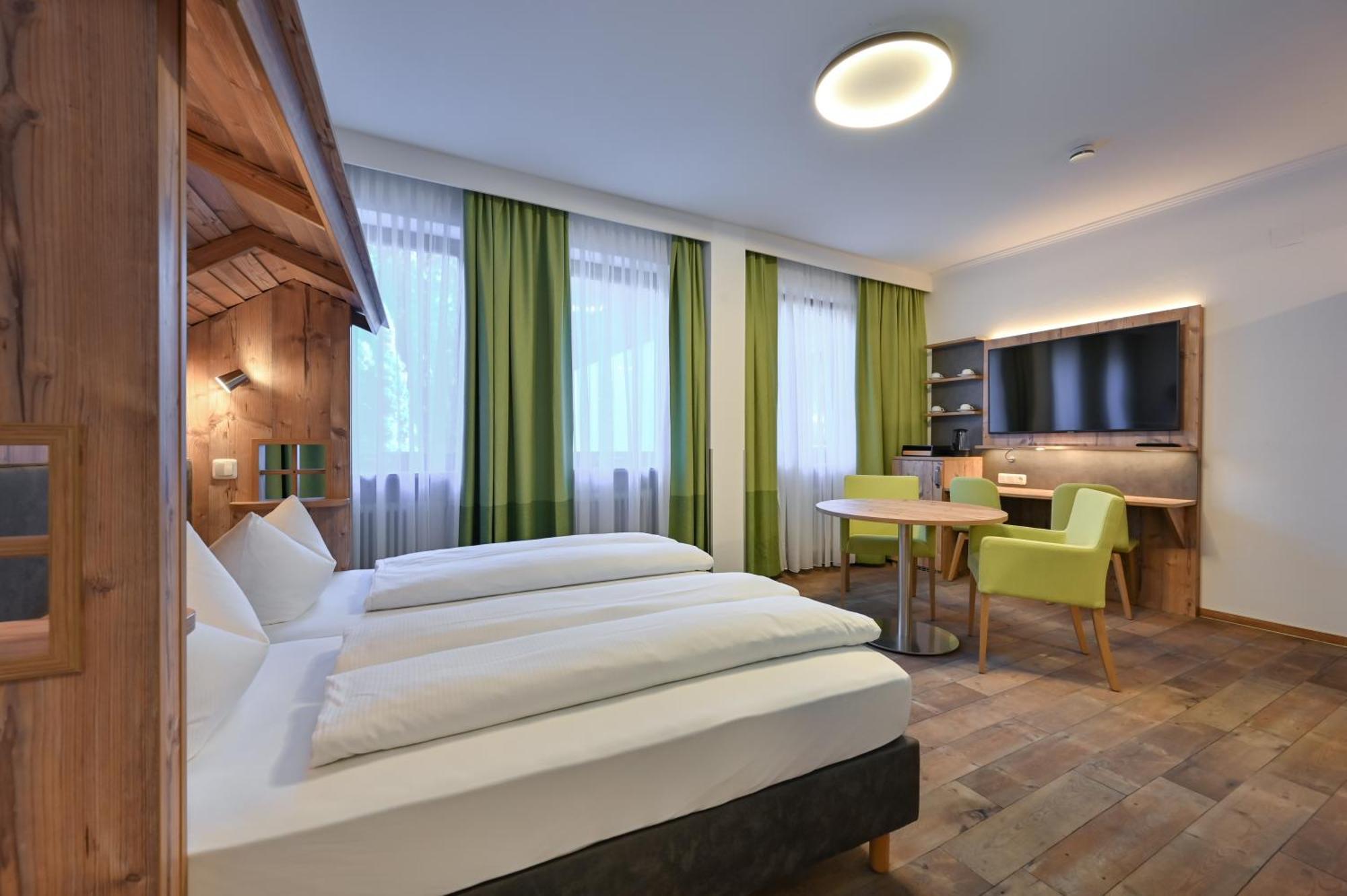 Hotel Ruchti - Zeit für mich Füssen Exterior foto